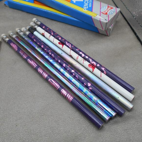 Vintage Unsharpened Pencil Lot: Dynamic No 2. Moonbeams, Orioles, Hearts - Picture 7 of 10